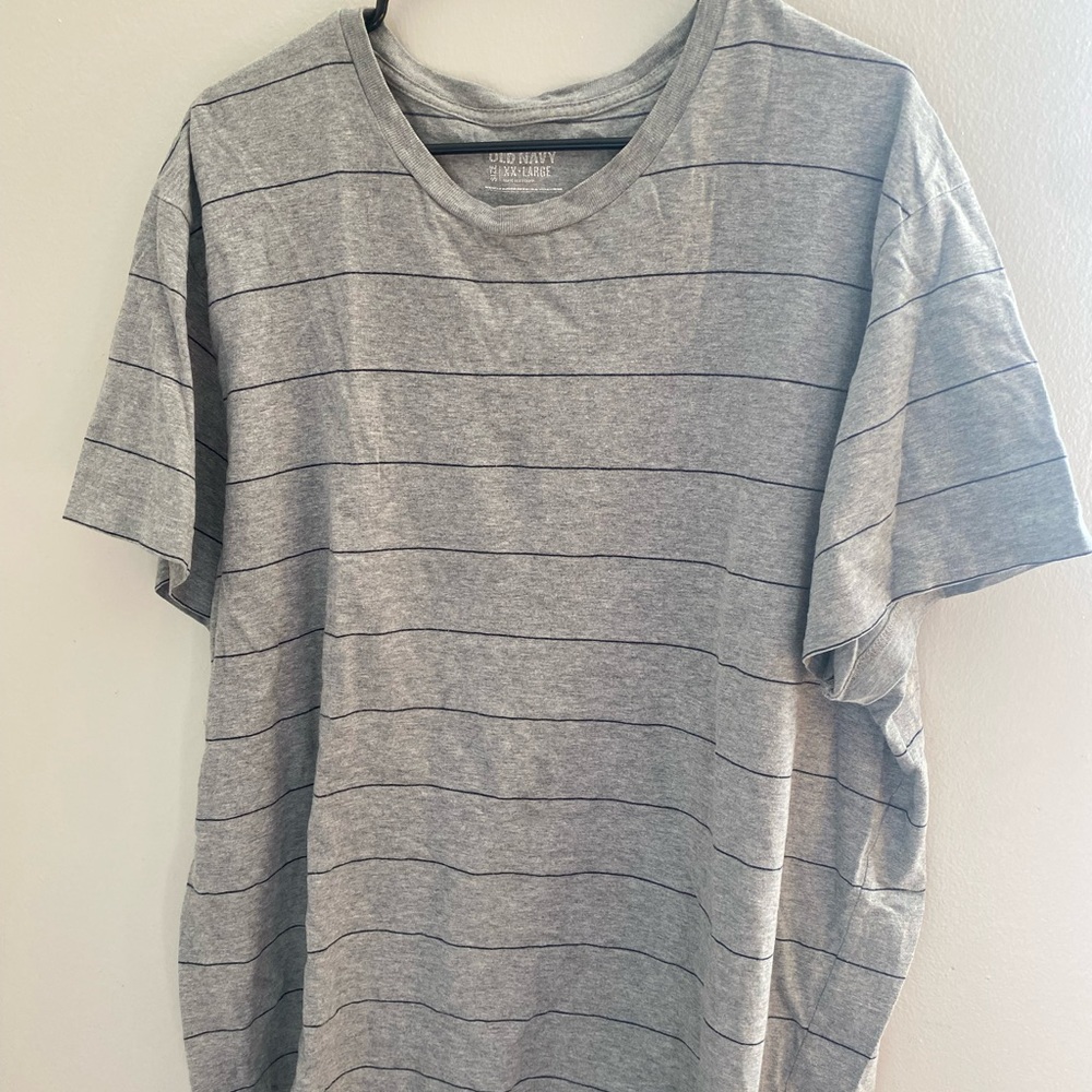 Old Navy Tee XXL